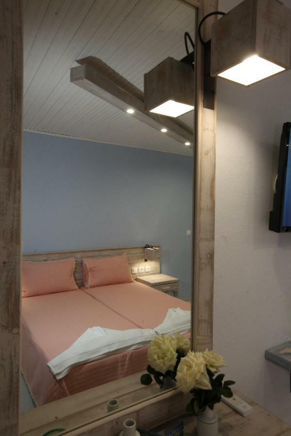 Bella Vista Aparthotel Баци Екстериор снимка